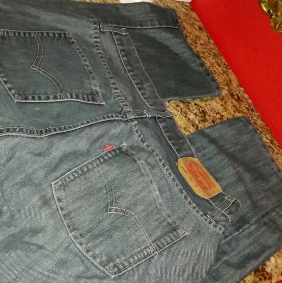 1205 Levi 514 Slim Straight Jeans - Picture 4 of 7